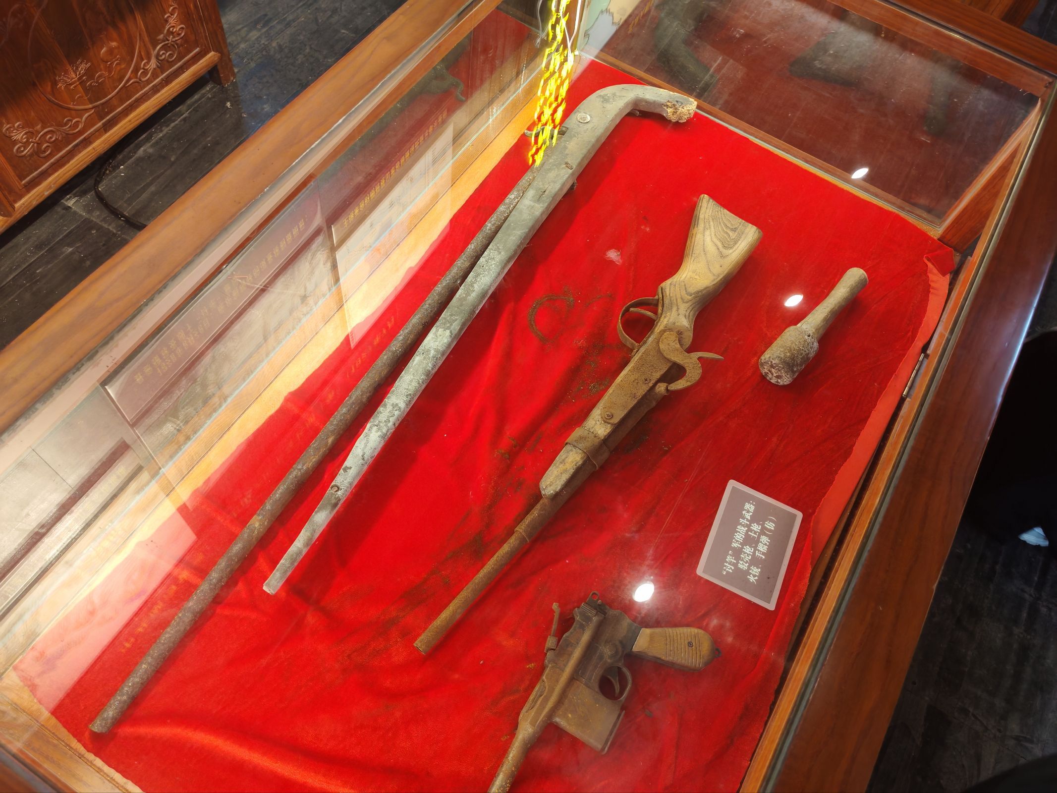展览厅的枪械